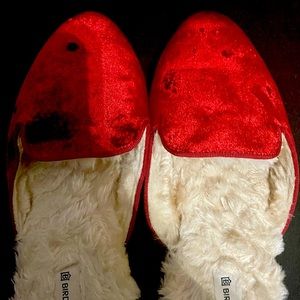 Birdies The Phoebe slides. Red Size 8